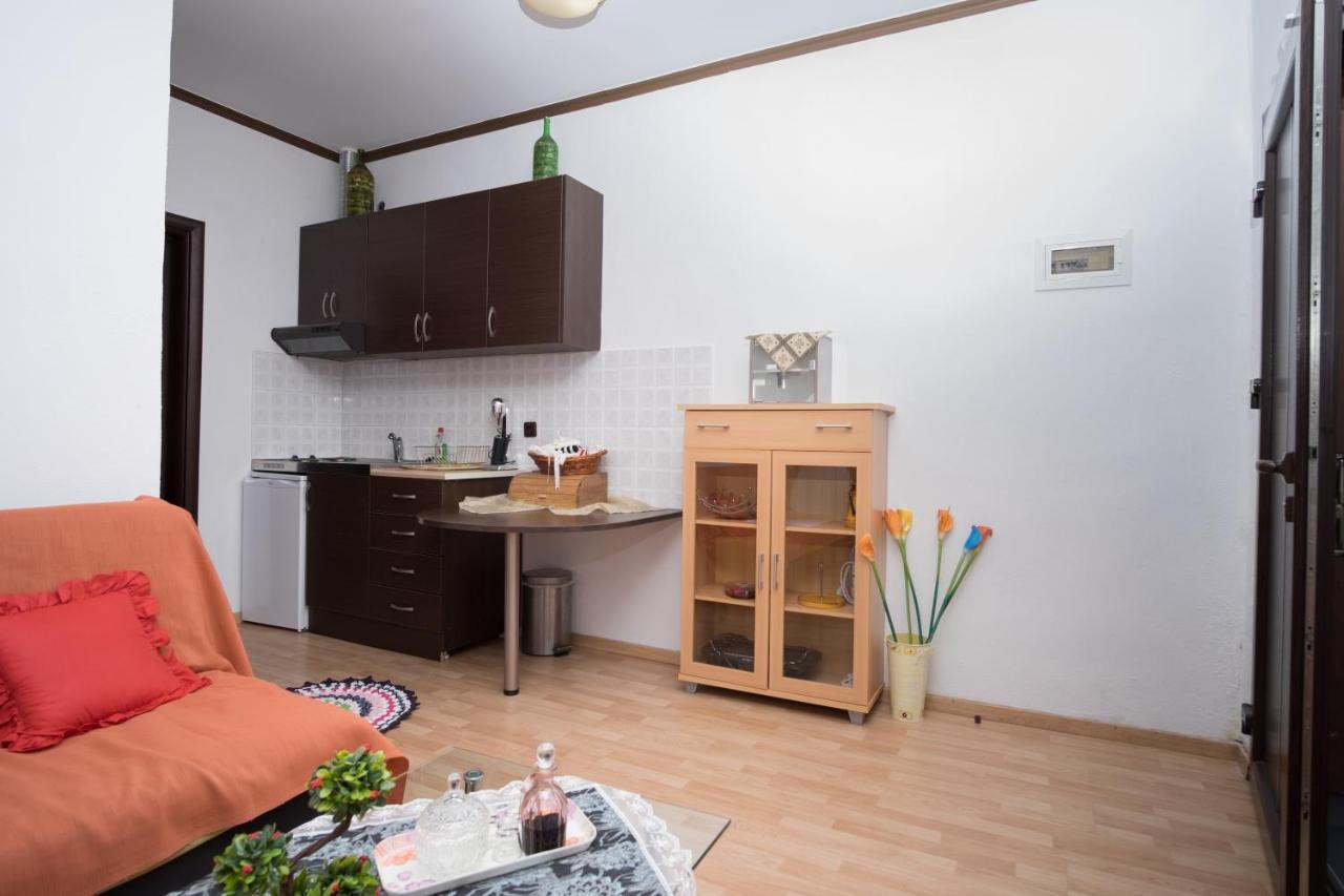 Anna Studios Mariész Kültér fotó